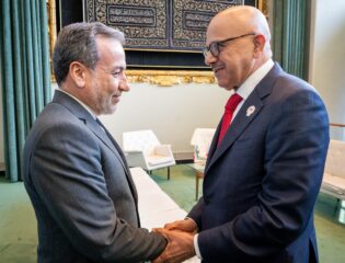 وزير الخارجيّة الإيرانيّ «يشكر حاكم البحرين على تهنئته بذكرى انتصار ثورة الإمام الخُمينيّ» – «وكالة إرنا»