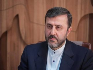 مسؤول إيرانيّ: «المعتدون الأمريكيون والصّهاينة دفعوا البحرين ودول المنطقة للترويج لرواية مقلوبة»